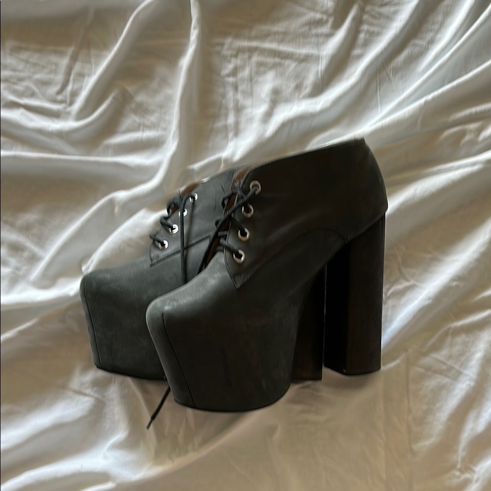 Women's Black Platform Lace-Up Shoes
